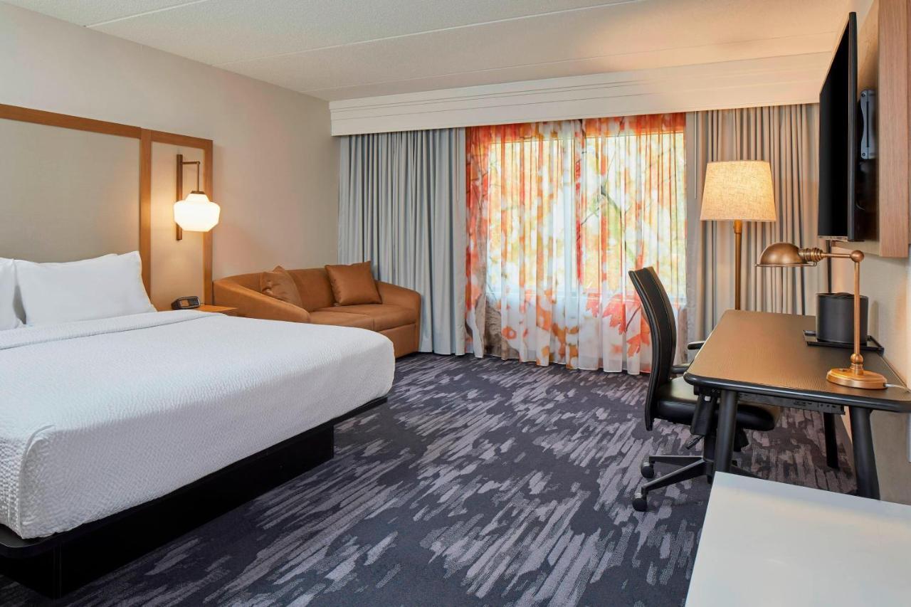Fairfield Inn & Suites By Marriott Albany Airport Exterior photo
