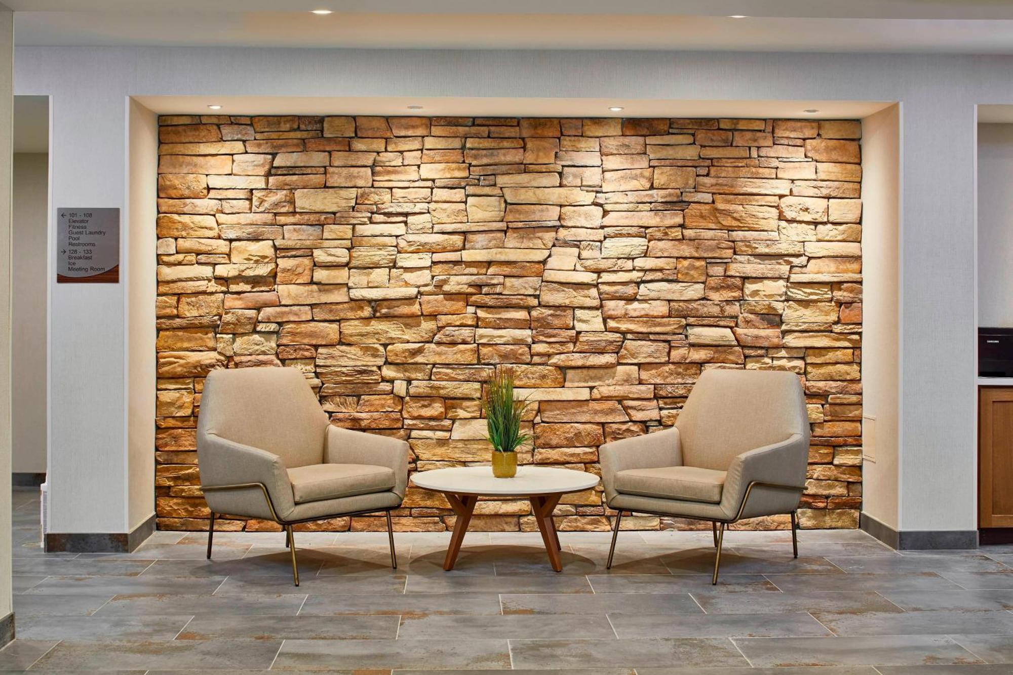 Fairfield Inn & Suites By Marriott Albany Airport Exterior photo